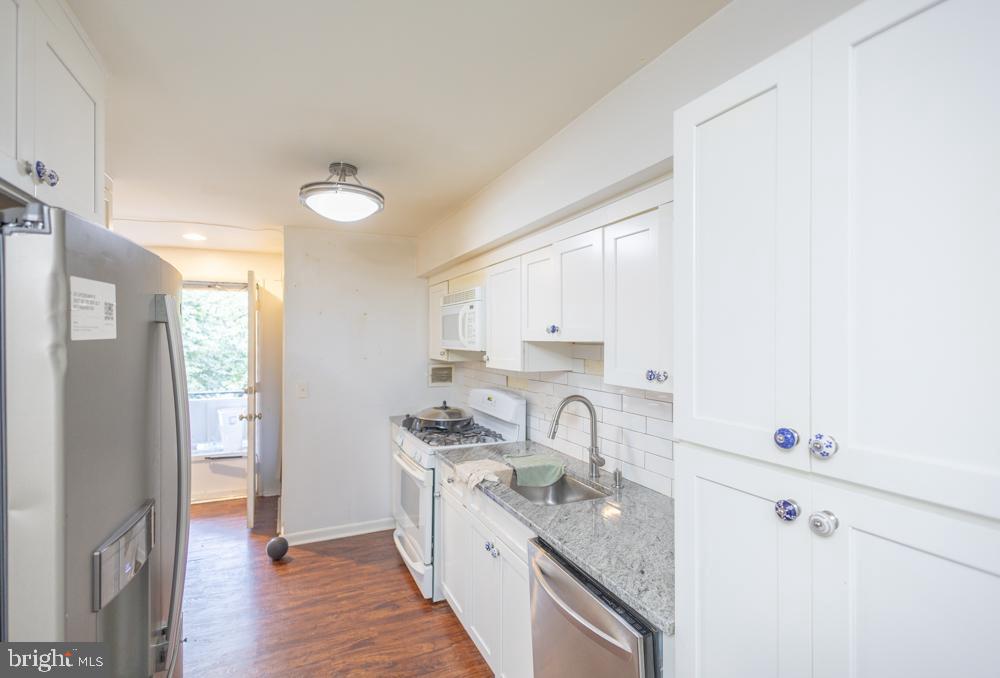 Real estate listing preview #10