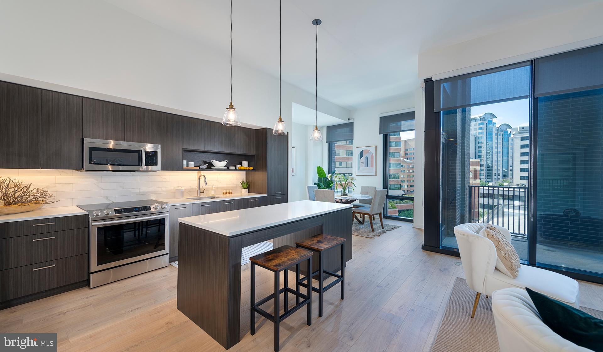 Real estate listing preview #6