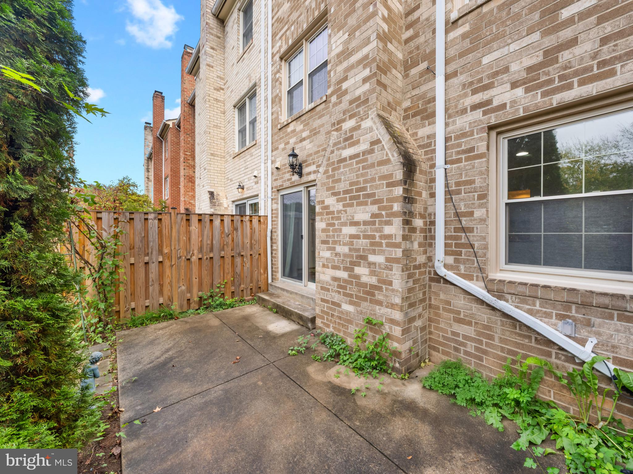 Real estate listing preview #33