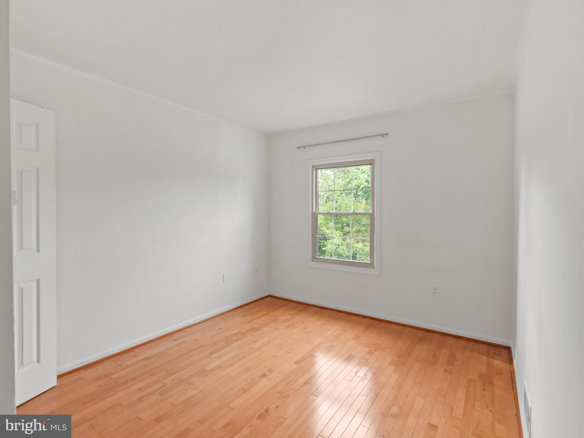 Real estate listing preview #22