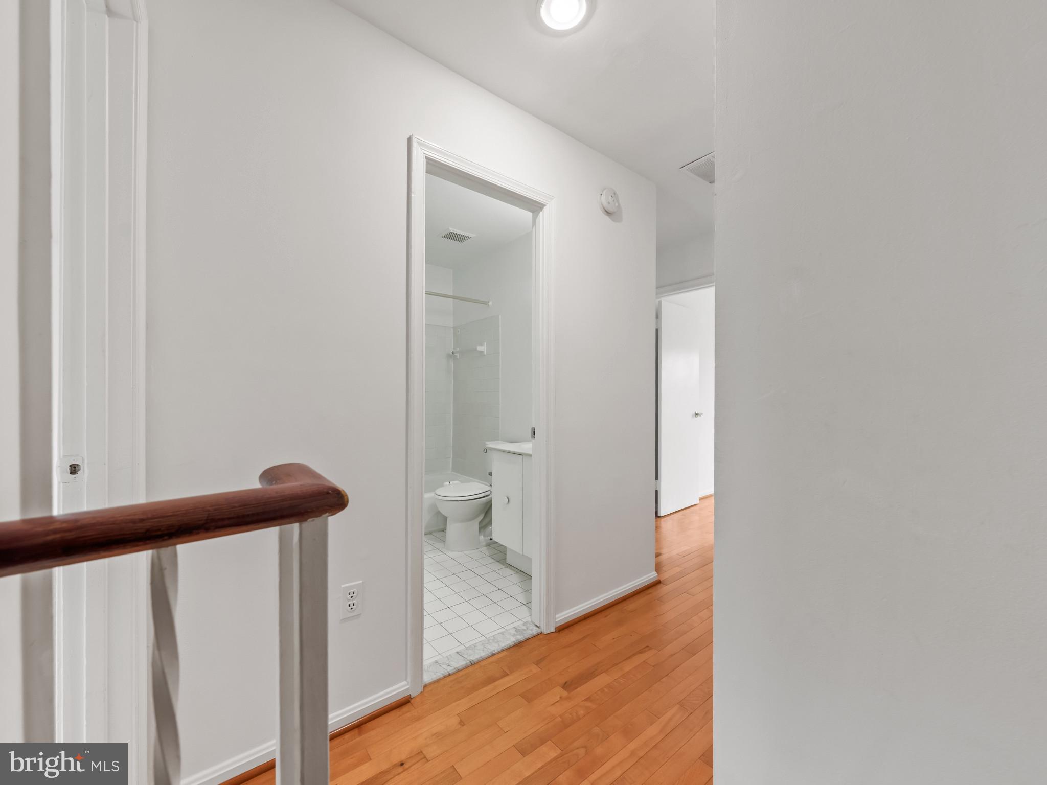 Real estate listing preview #15