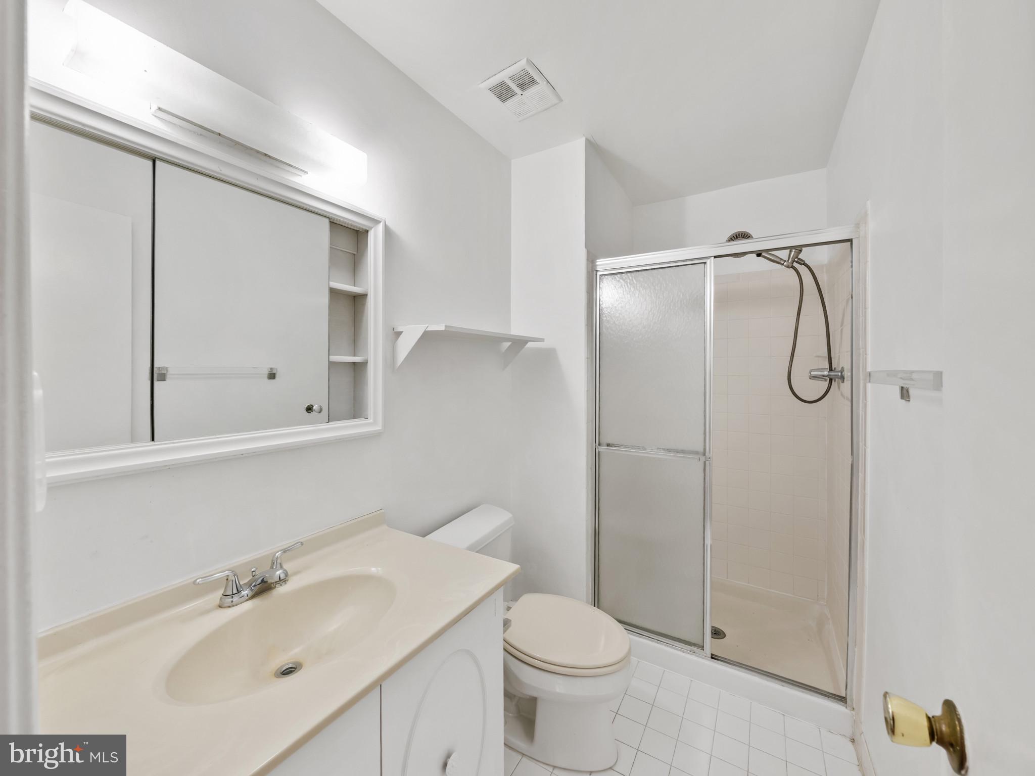 Real estate listing preview #18