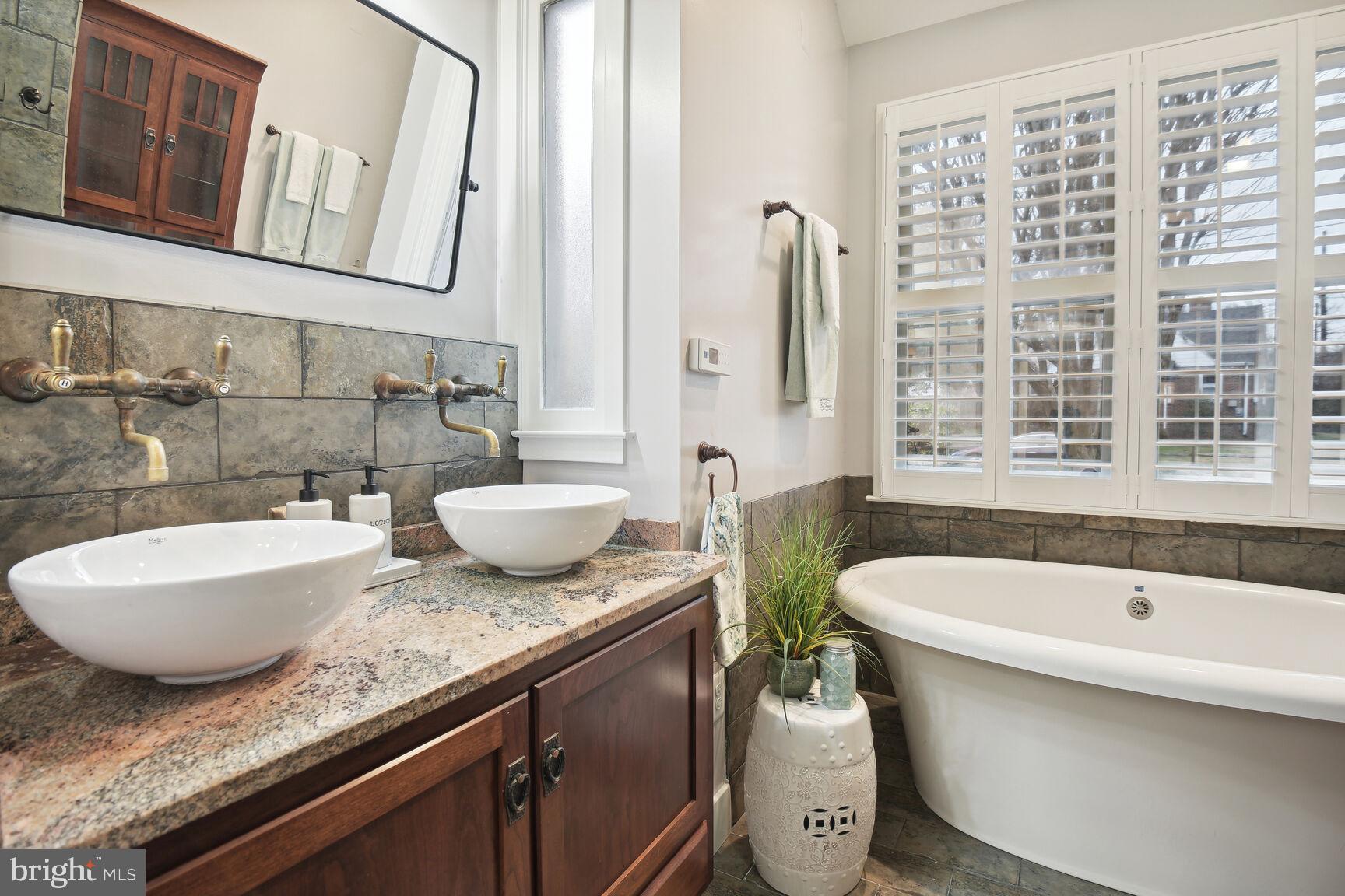 Real estate listing preview #20