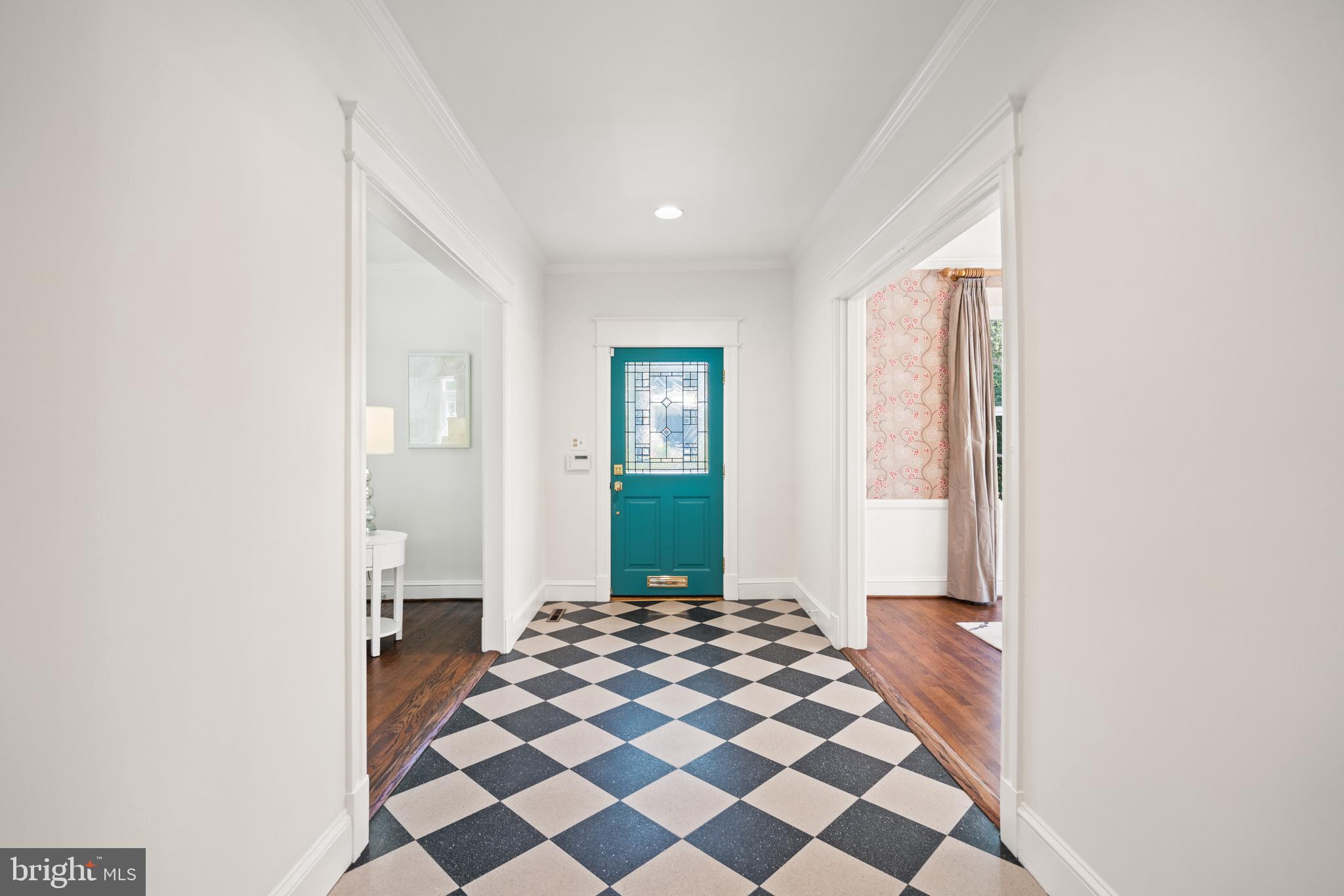 Real estate listing preview #5