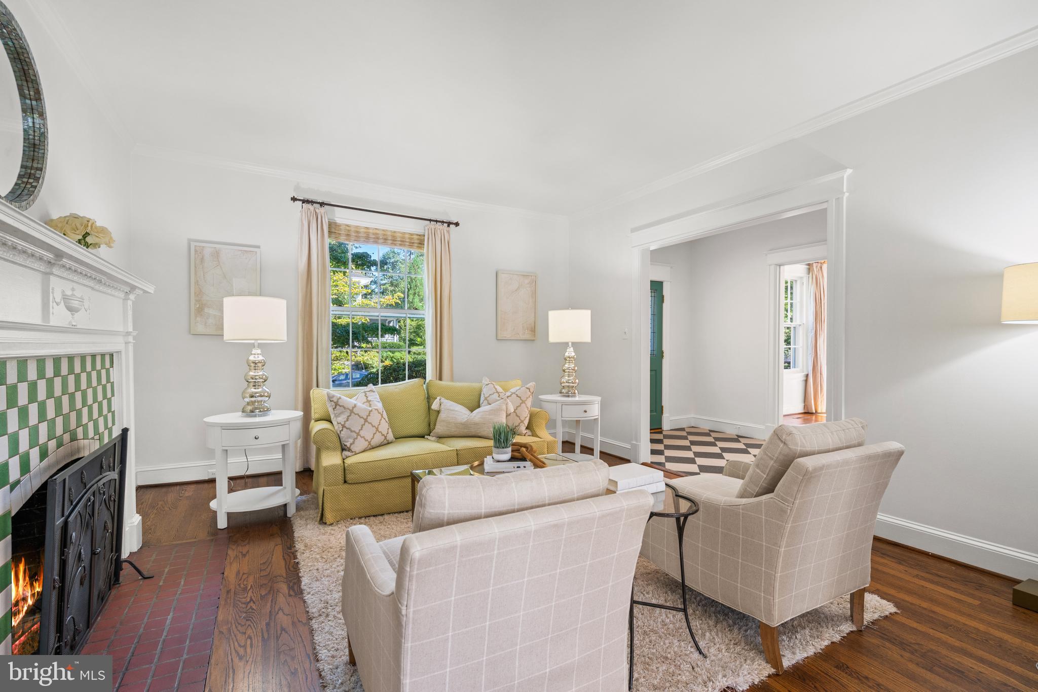 Real estate listing preview #8