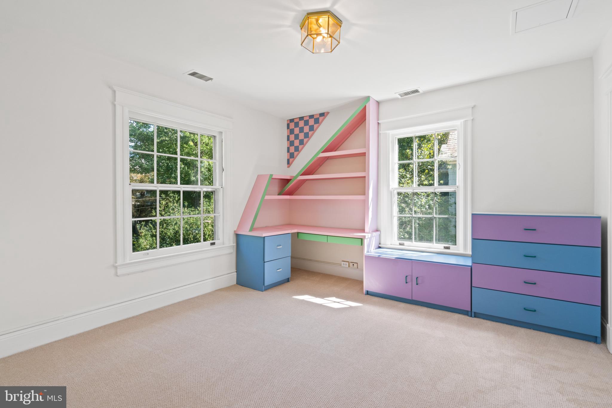 Real estate listing preview #40