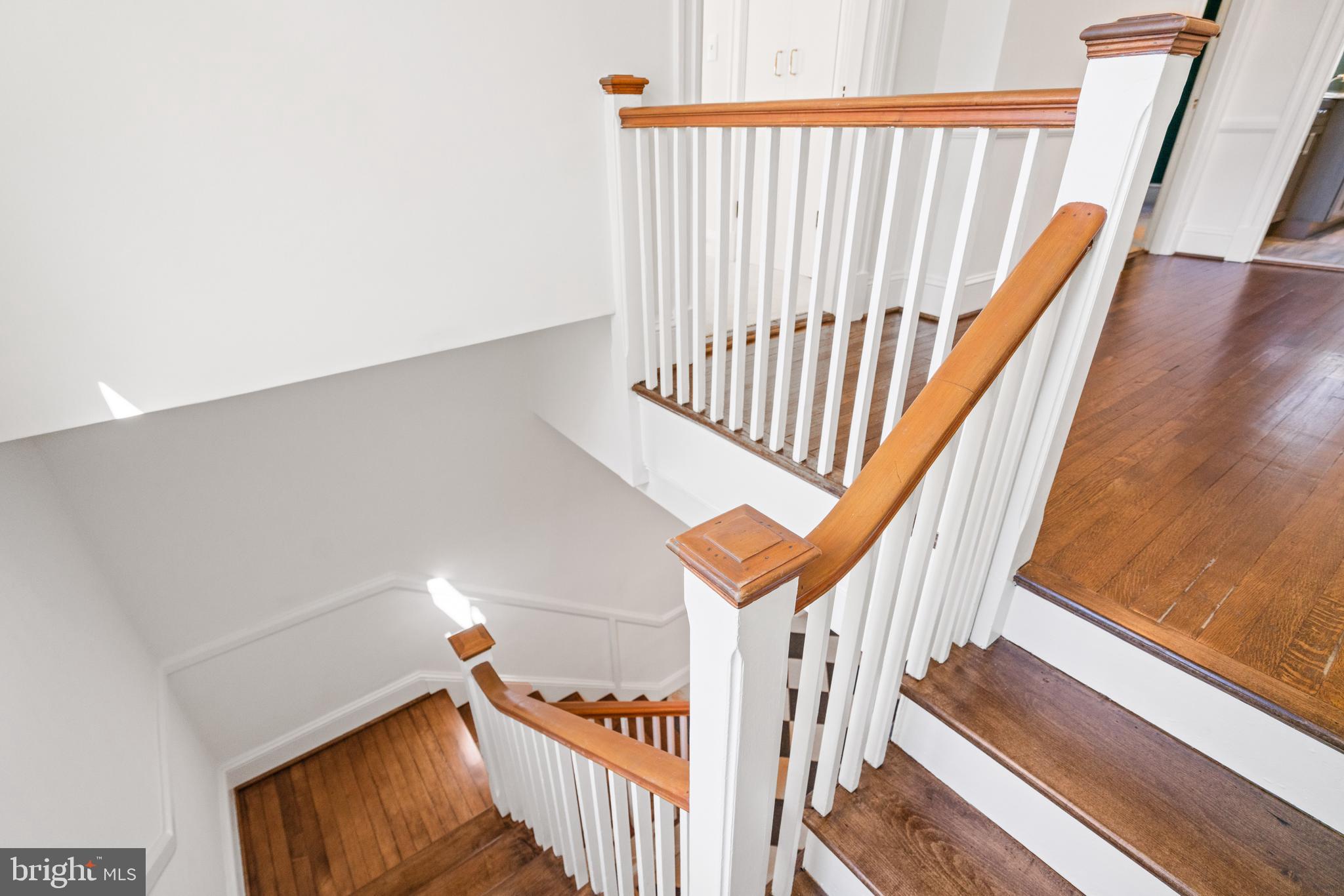 Real estate listing preview #28