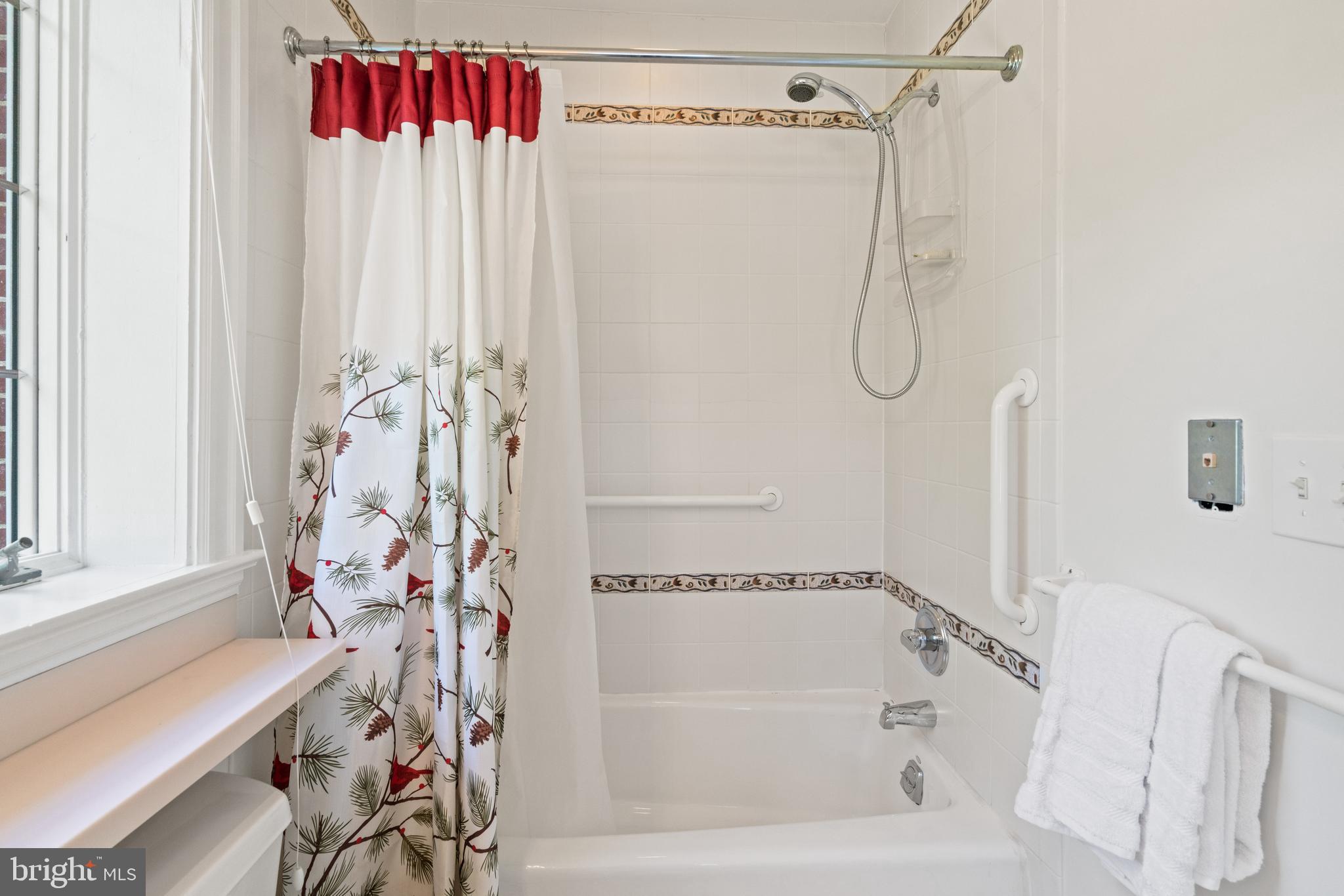 Real estate listing preview #35