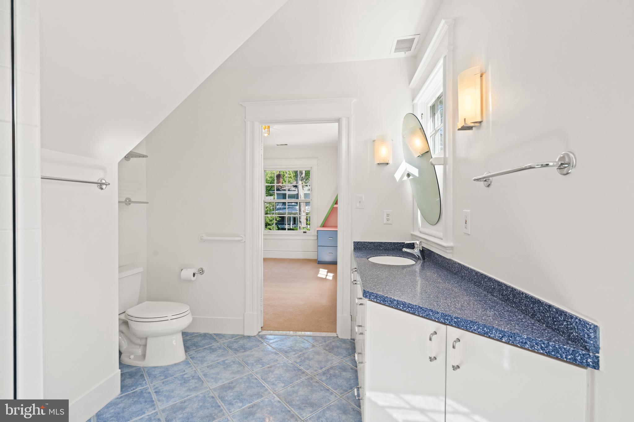 Real estate listing preview #38