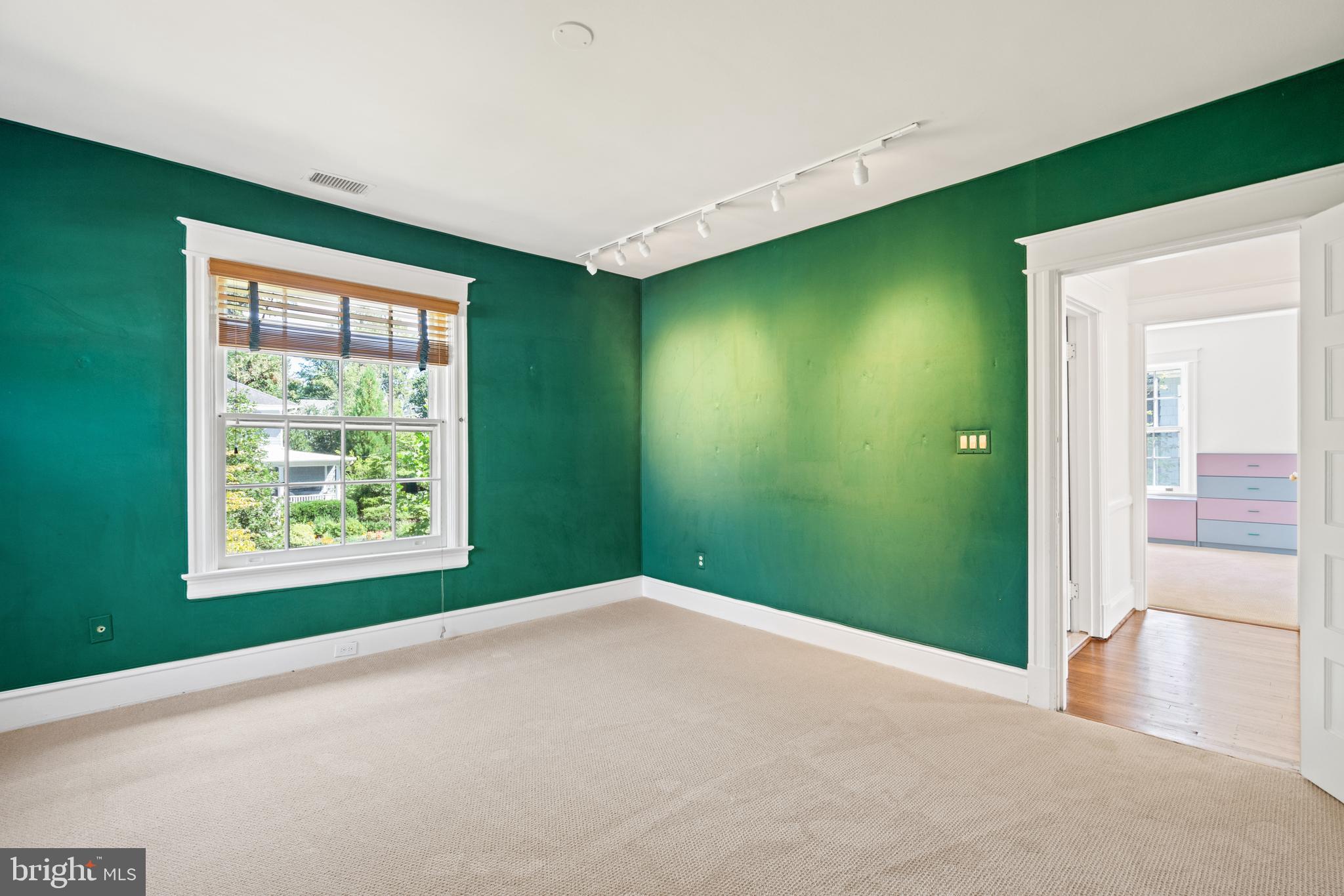 Real estate listing preview #43