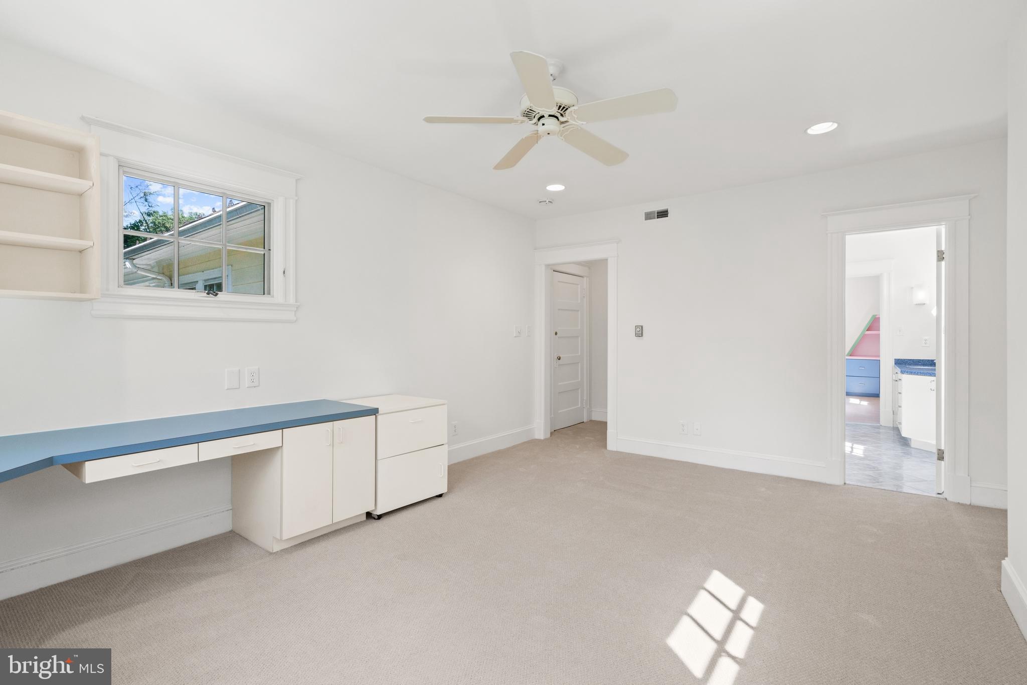 Real estate listing preview #37