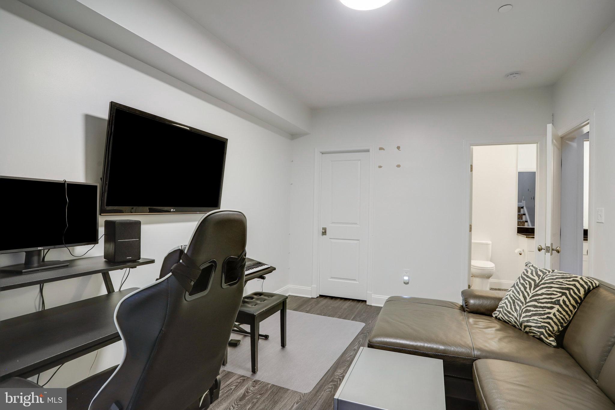 Real estate listing preview #27