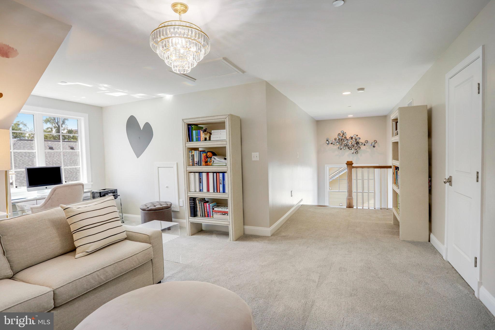 Real estate listing preview #30