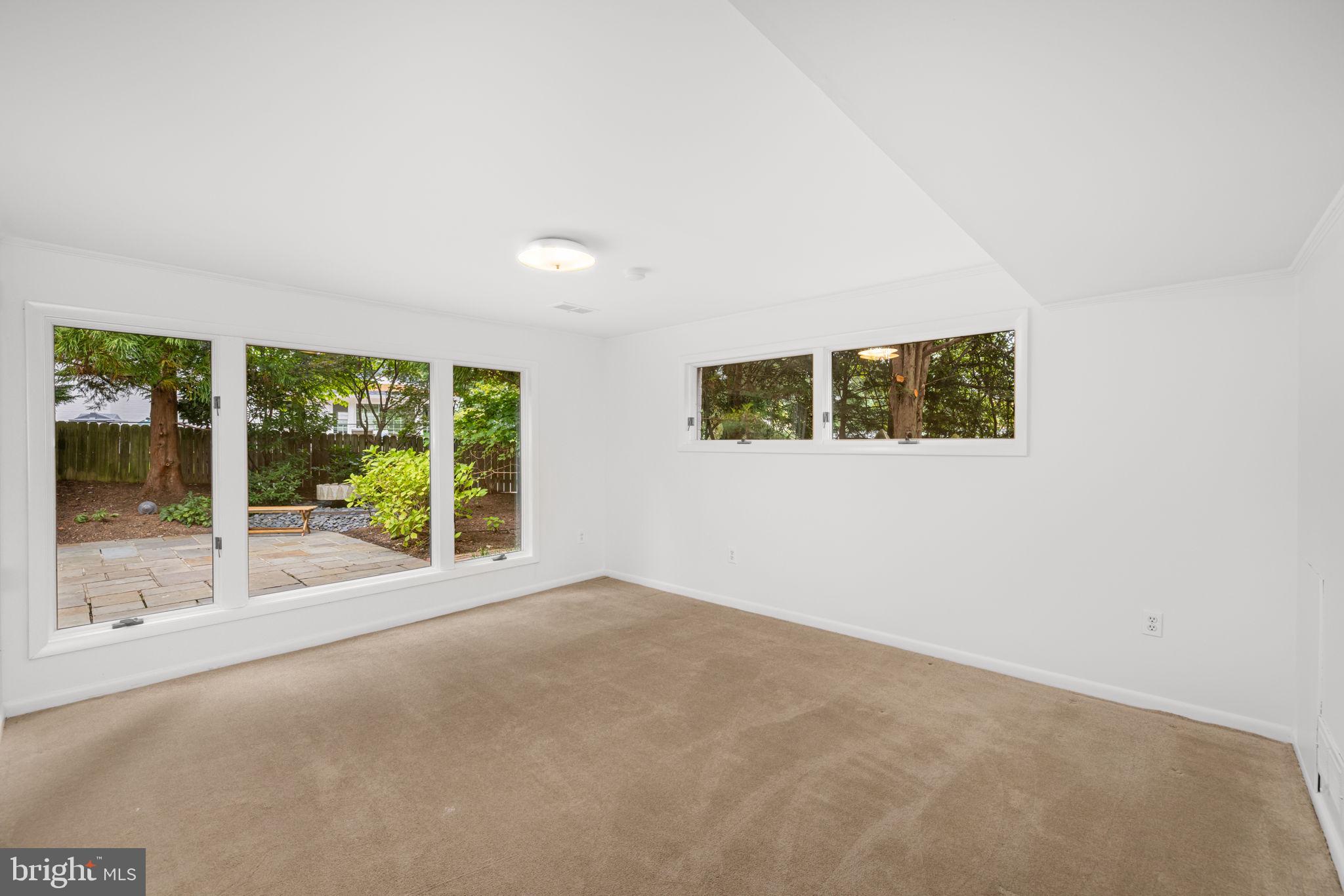 Real estate listing preview #28