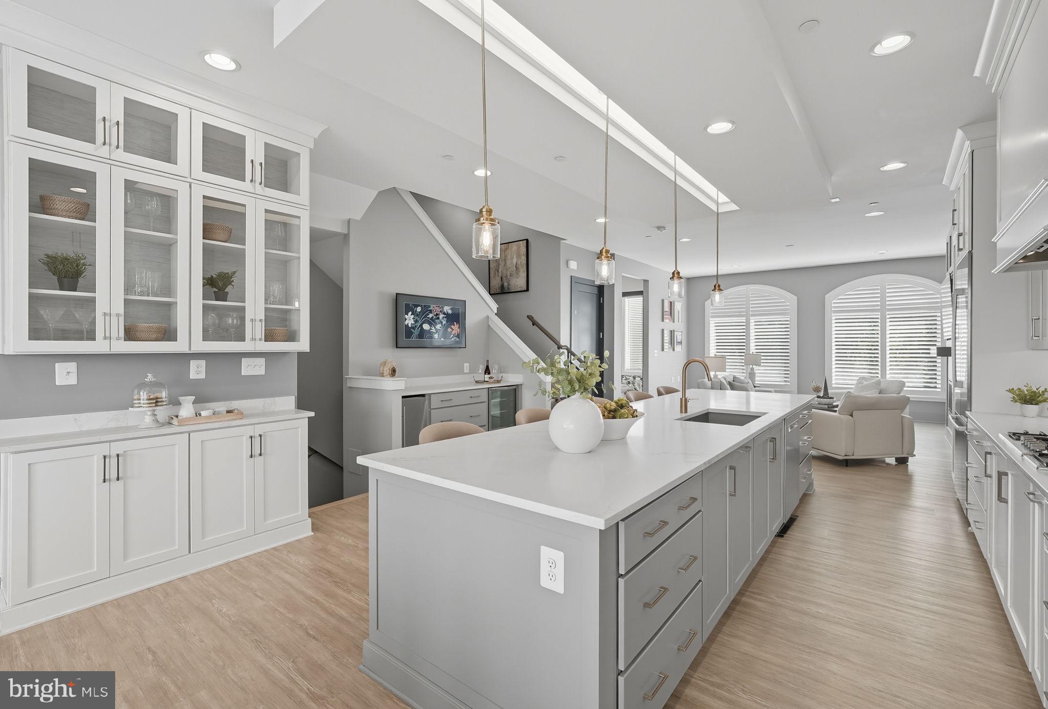 Real estate listing preview #11