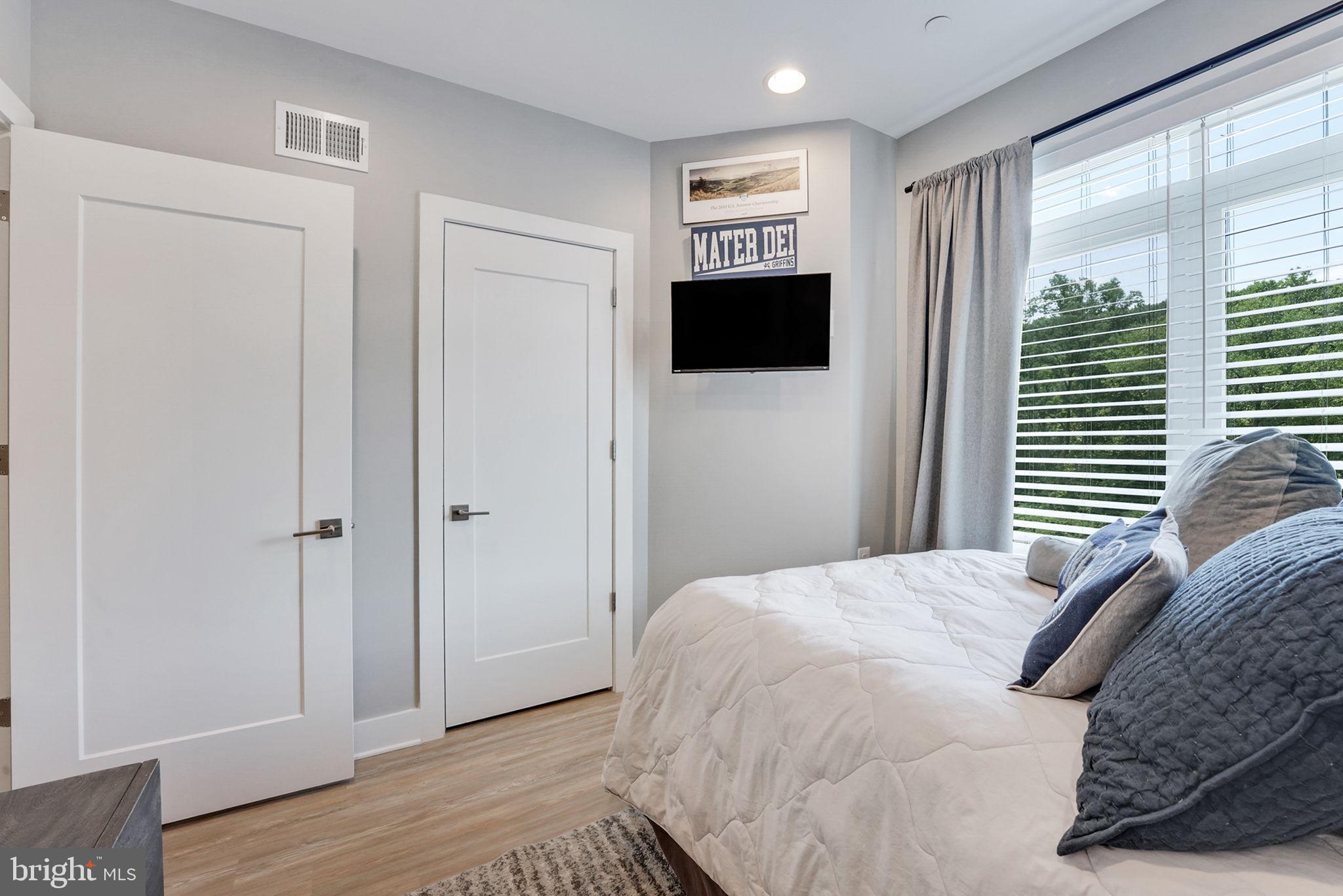 Real estate listing preview #29