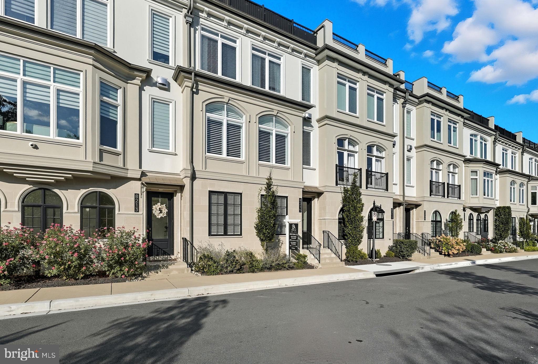 Real estate listing preview #2