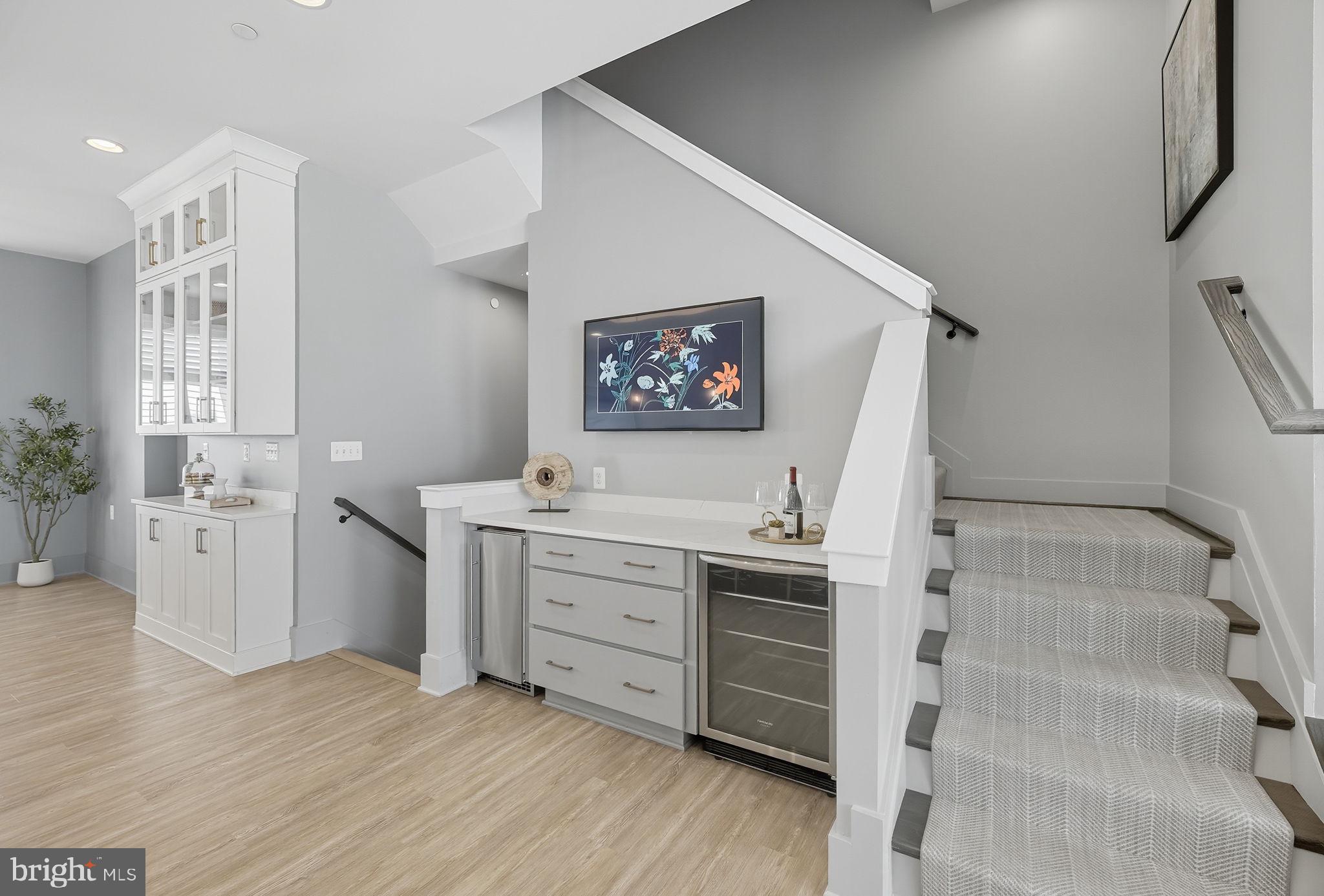 Real estate listing preview #15