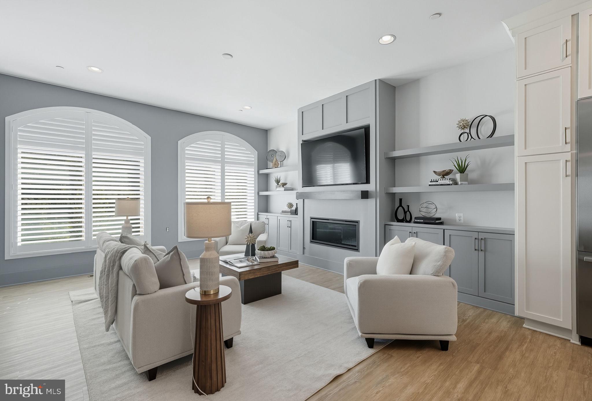 Real estate listing preview #12