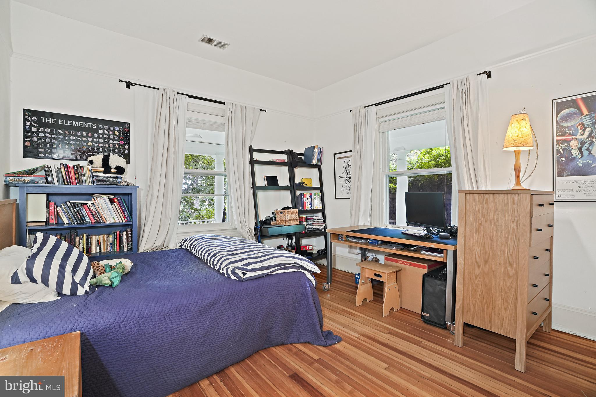 Real estate listing preview #24