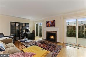 Real estate listing preview #6