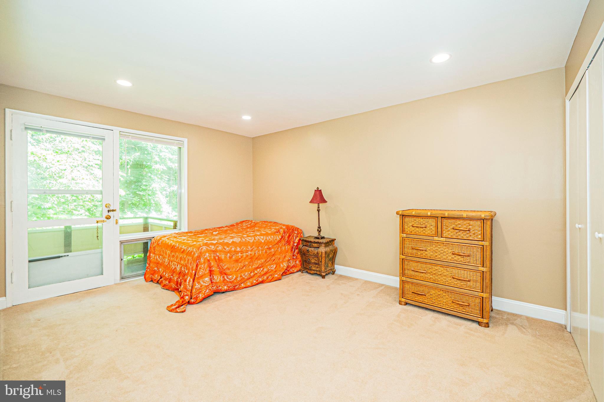 Real estate listing preview #15