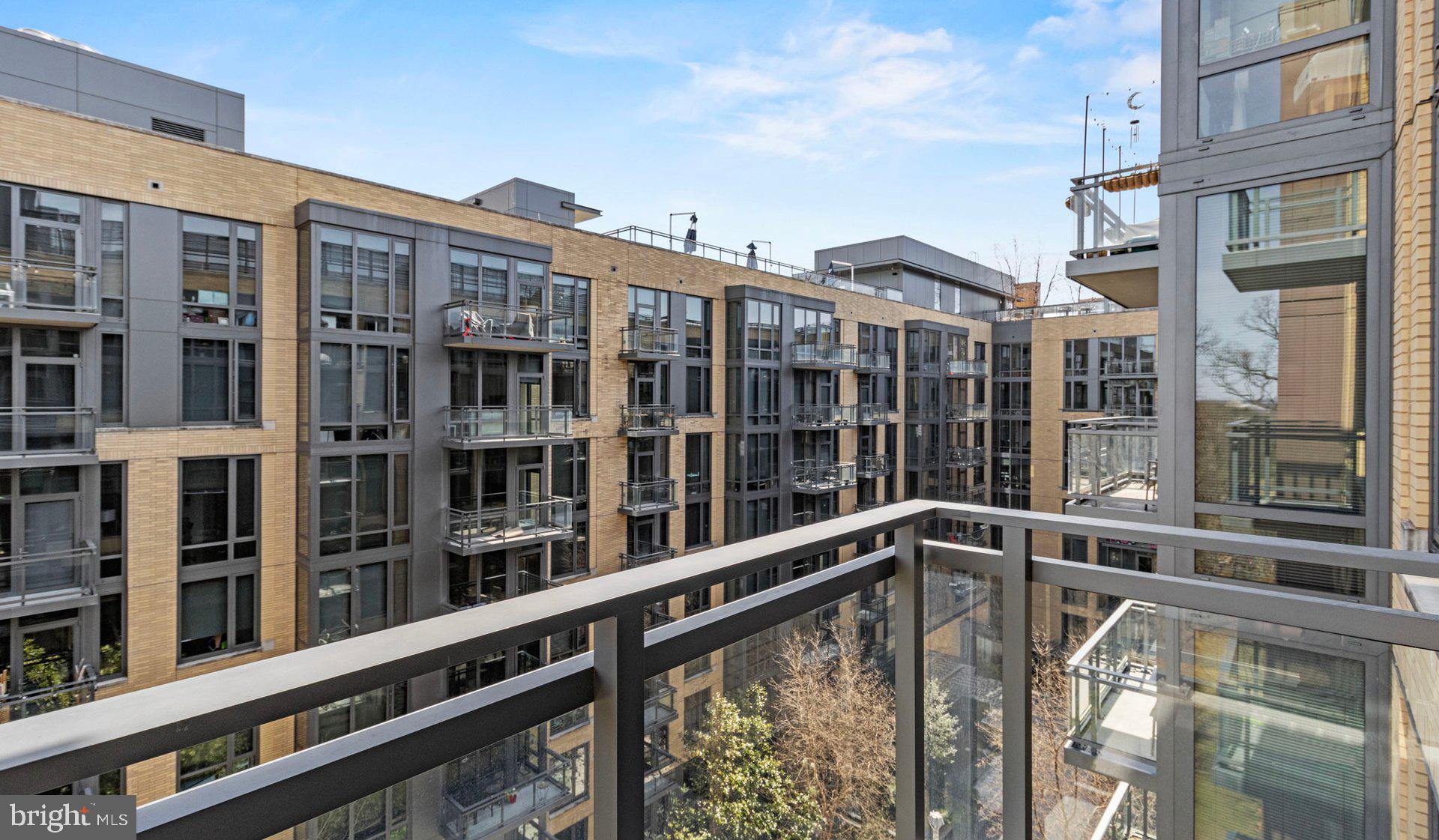 Real estate listing preview #96