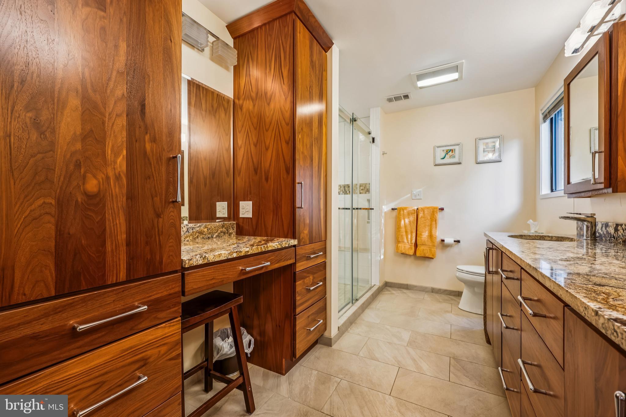 Real estate listing preview #24