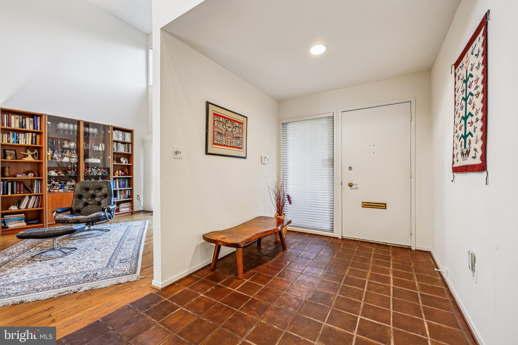 Real estate listing preview #5