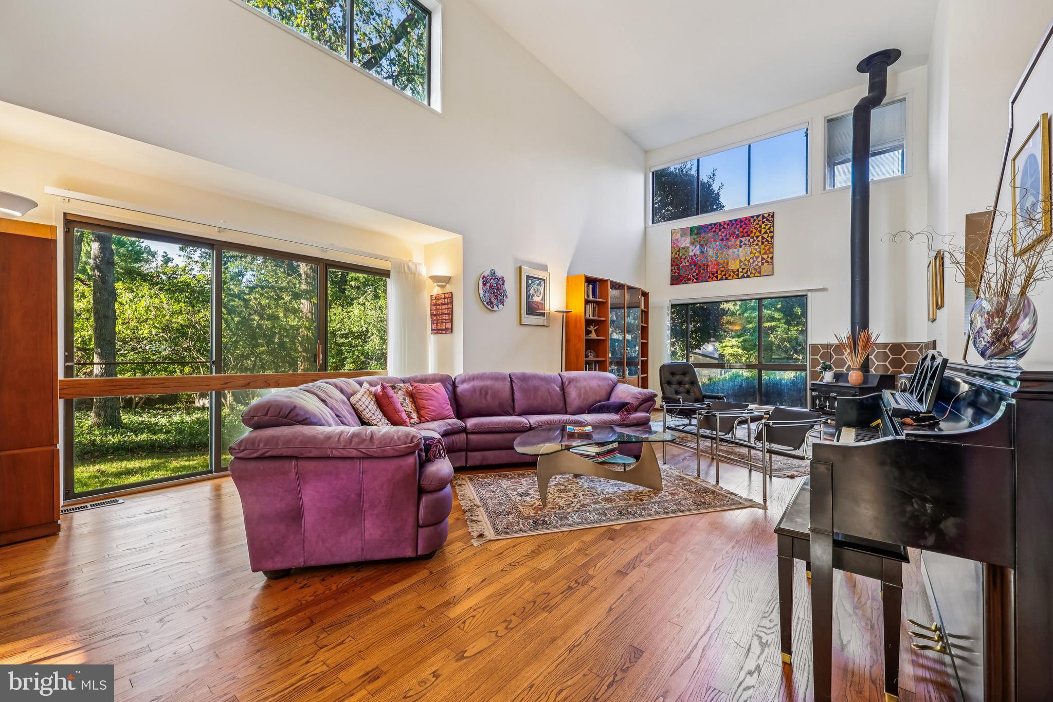 Real estate listing preview #1