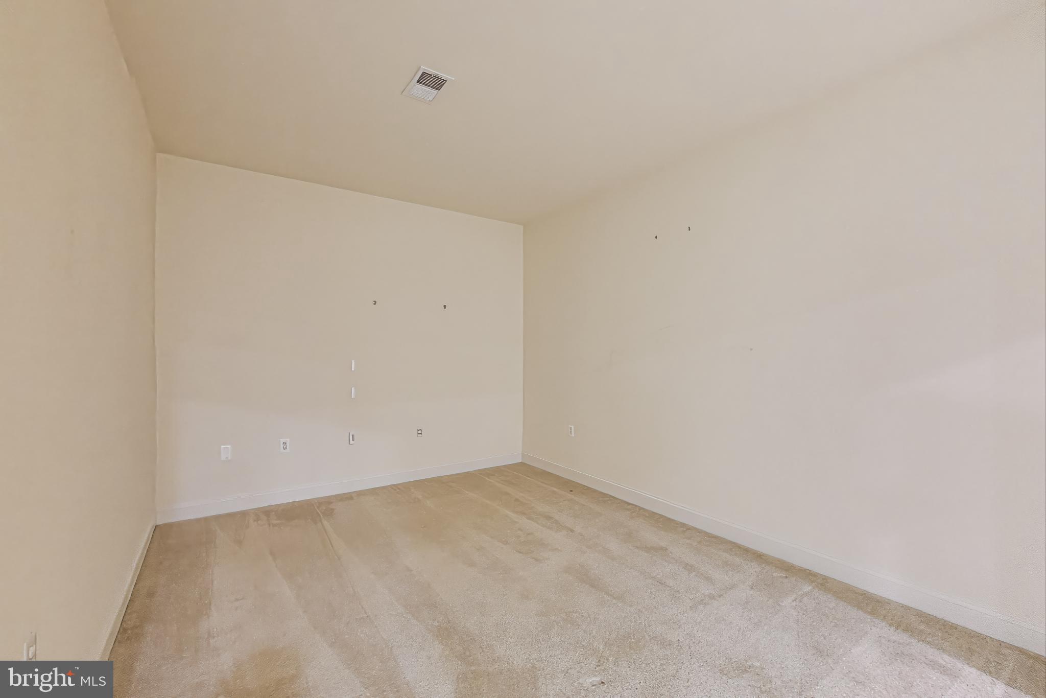 Real estate listing preview #47