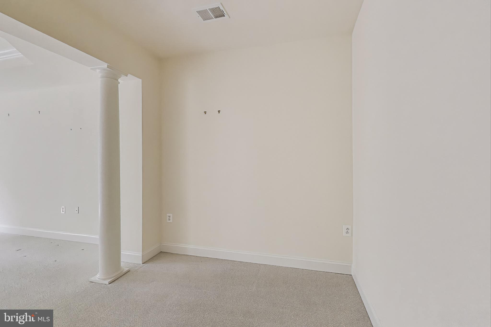 Real estate listing preview #22