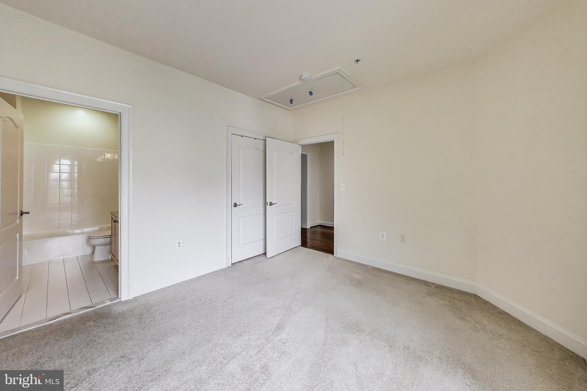 Real estate listing preview #33