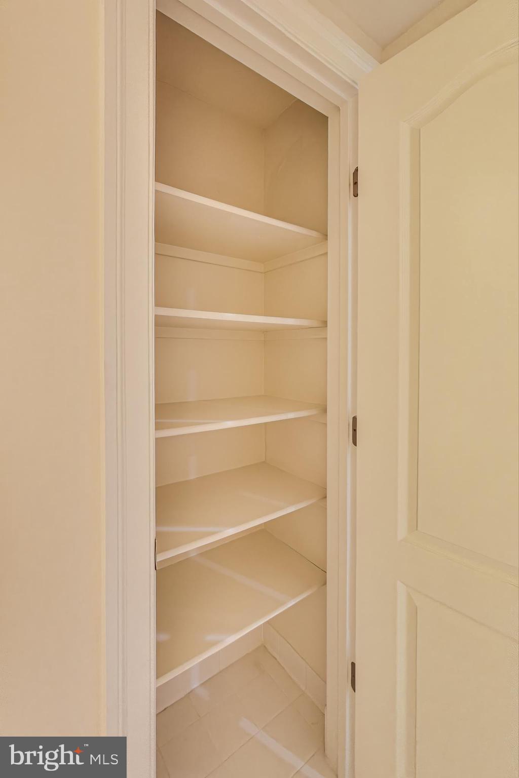 Real estate listing preview #46