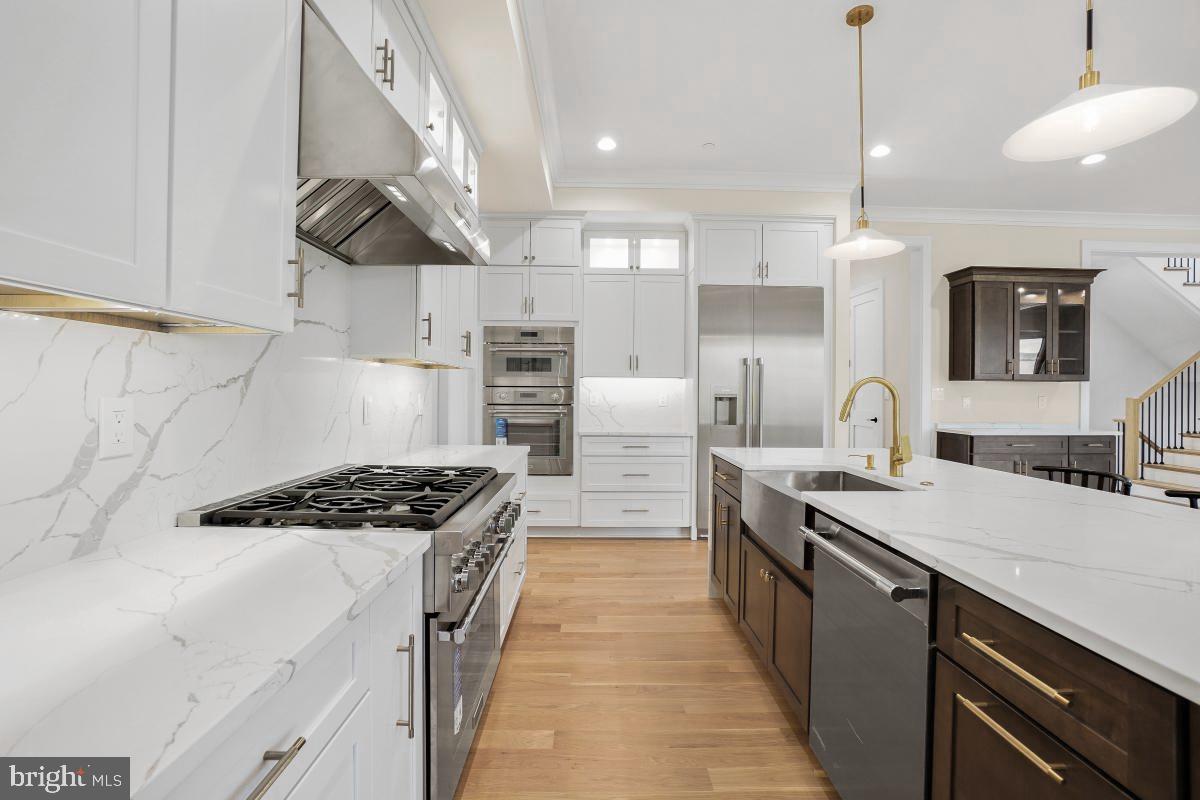 Real estate listing preview #15