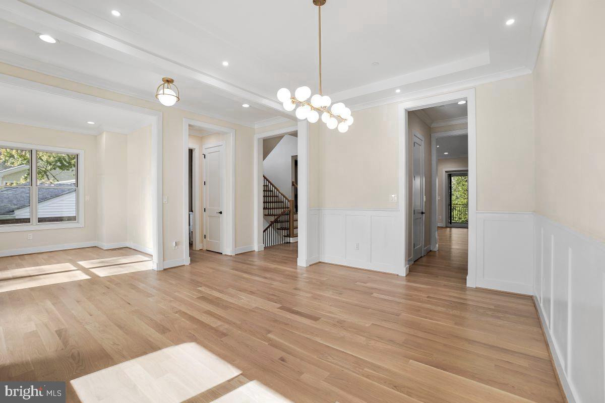 Real estate listing preview #7