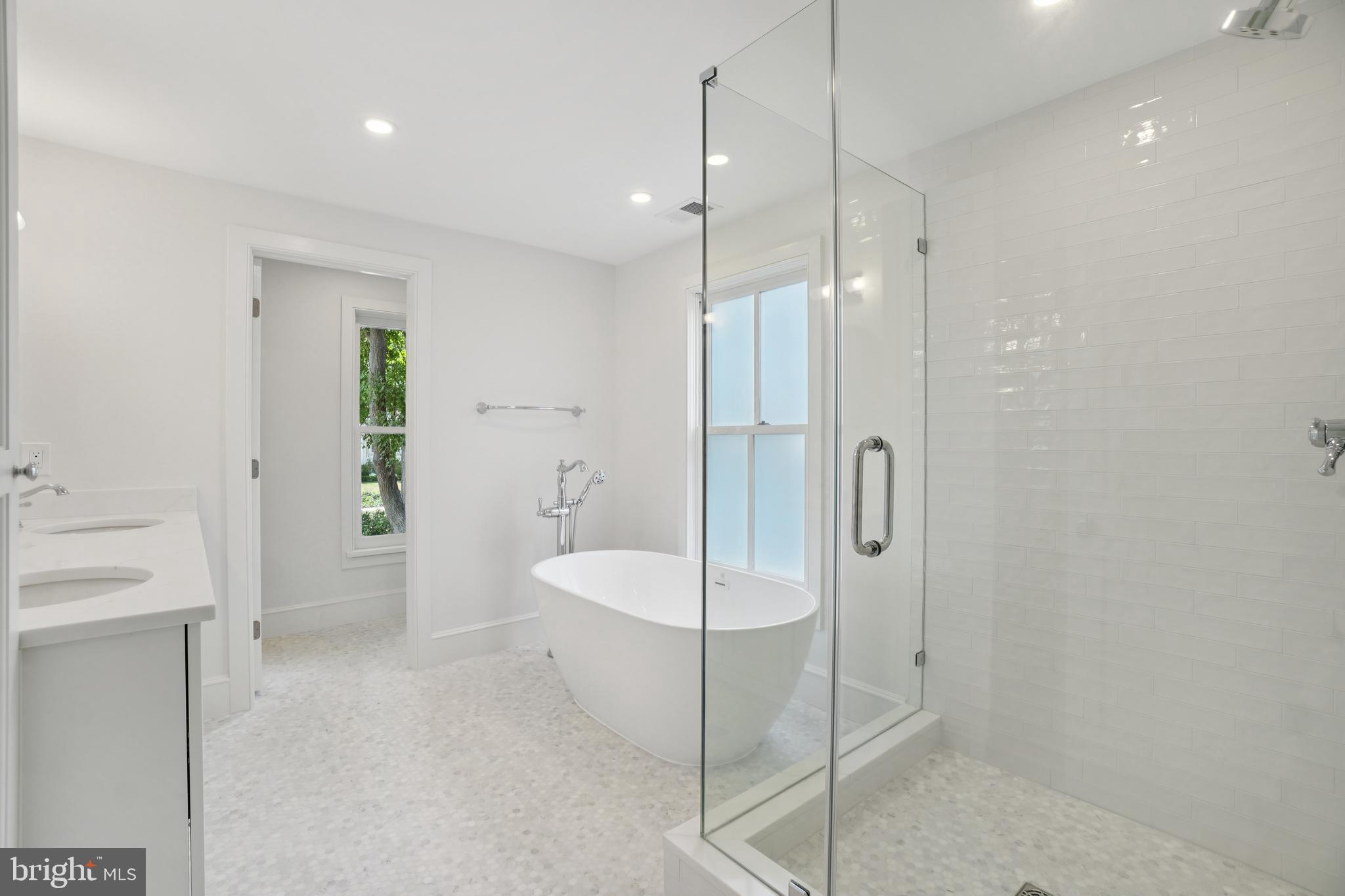 Real estate listing preview #34