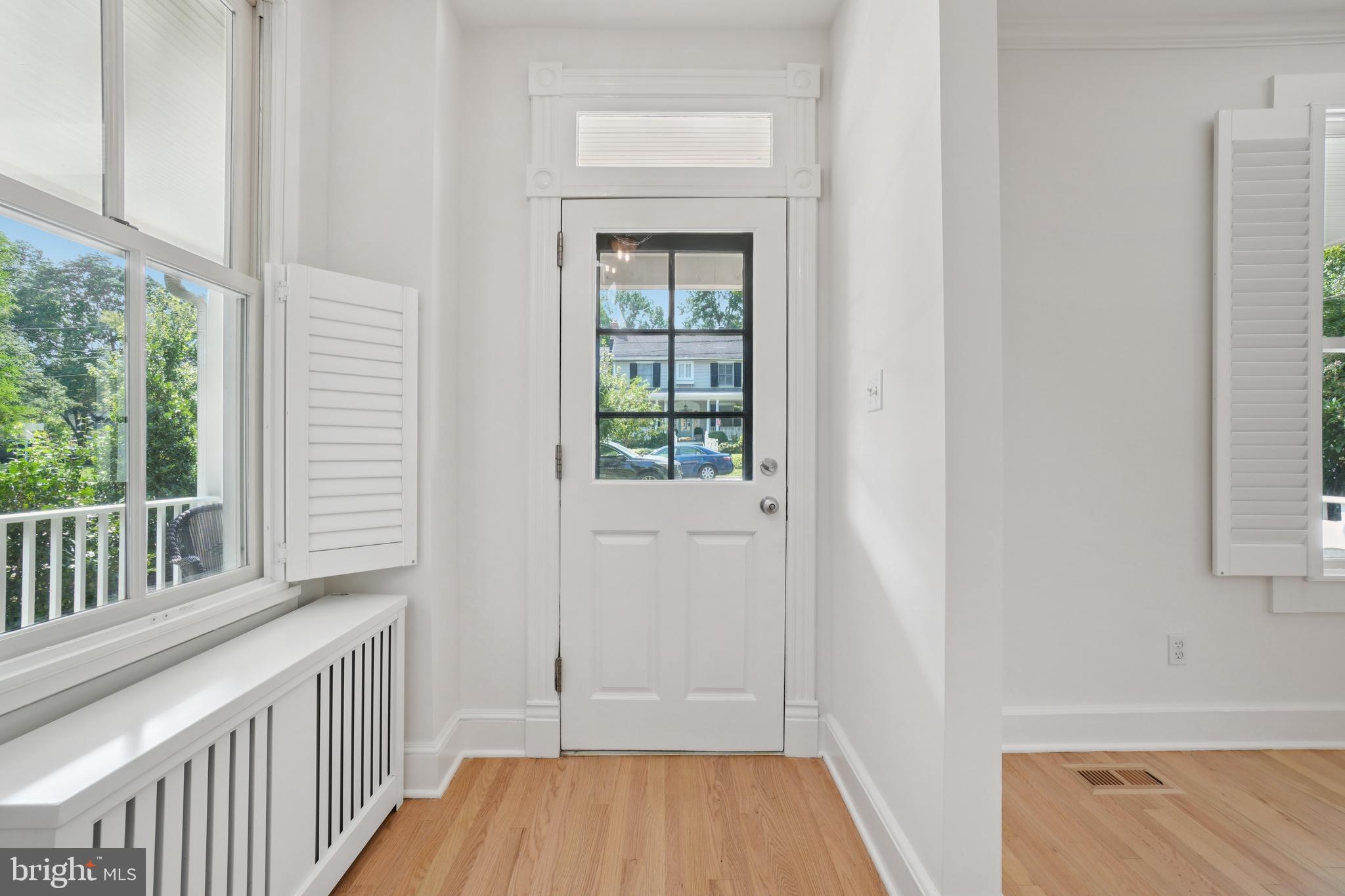 Real estate listing preview #6