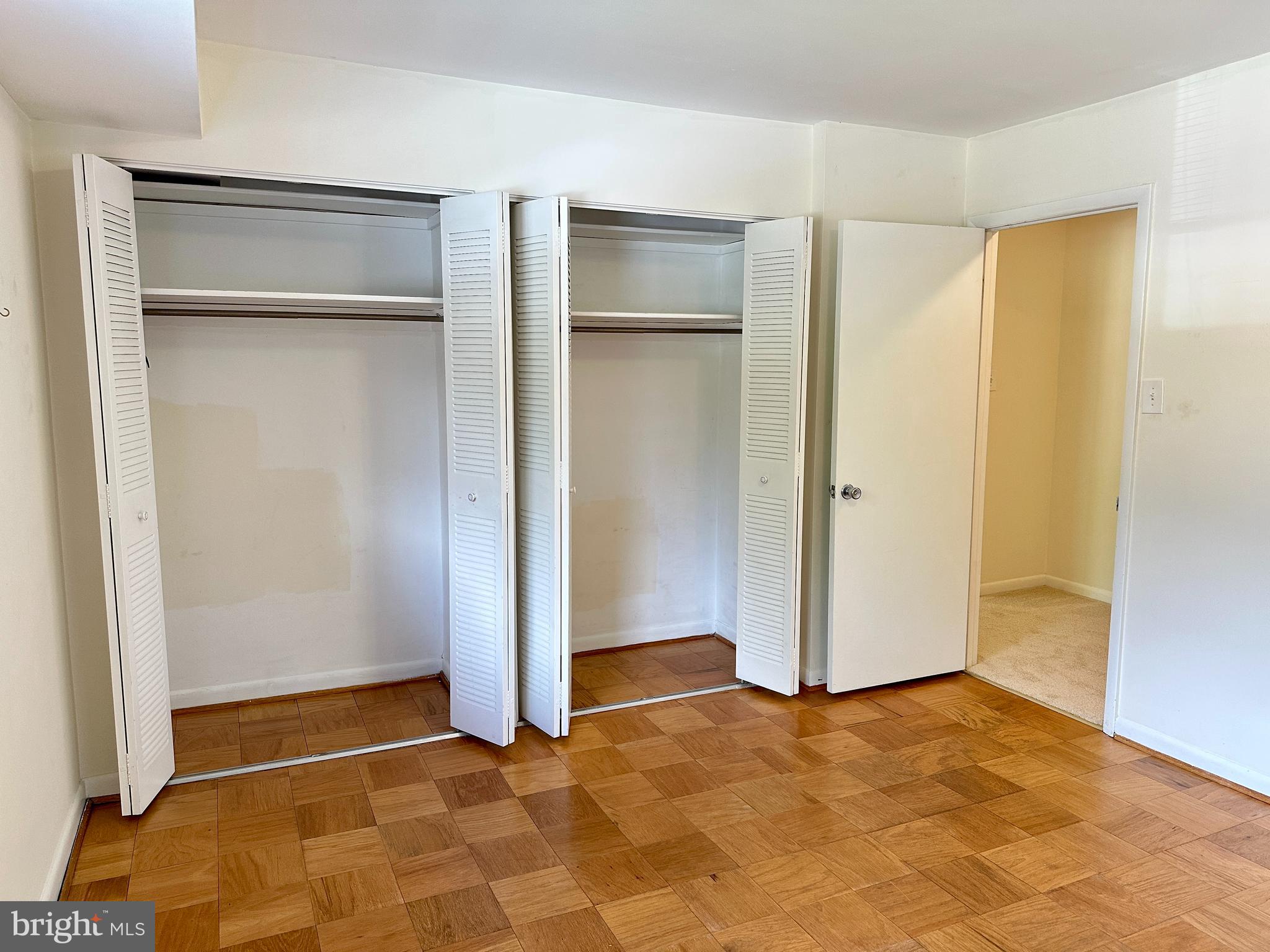 Real estate listing preview #10