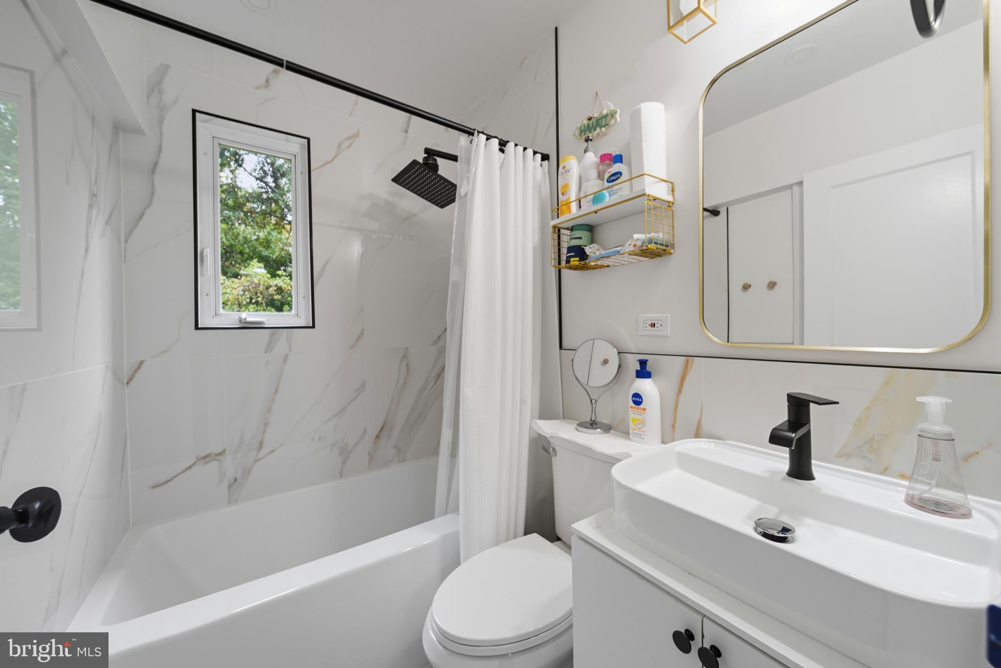 Real estate listing preview #13