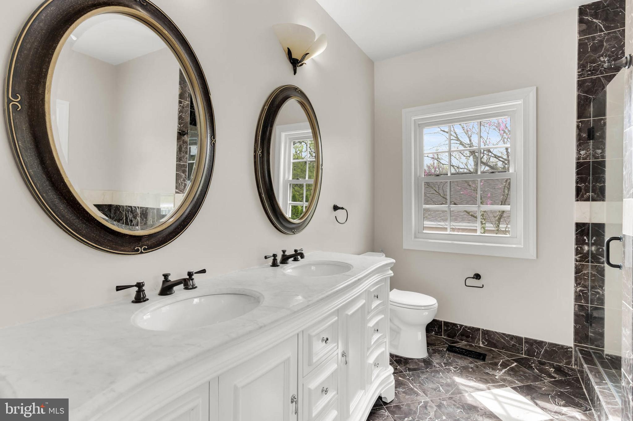 Real estate listing preview #28