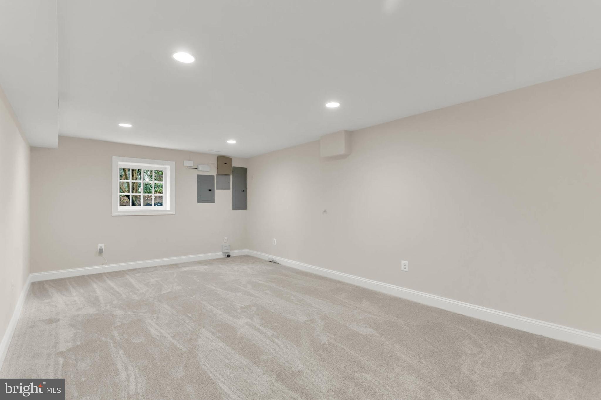 Real estate listing preview #52