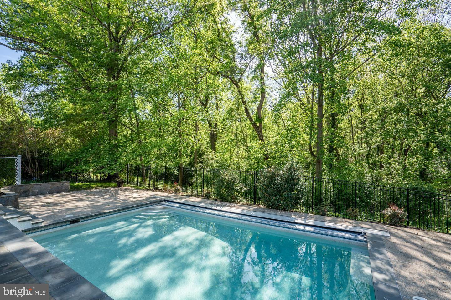 Real estate listing preview #60