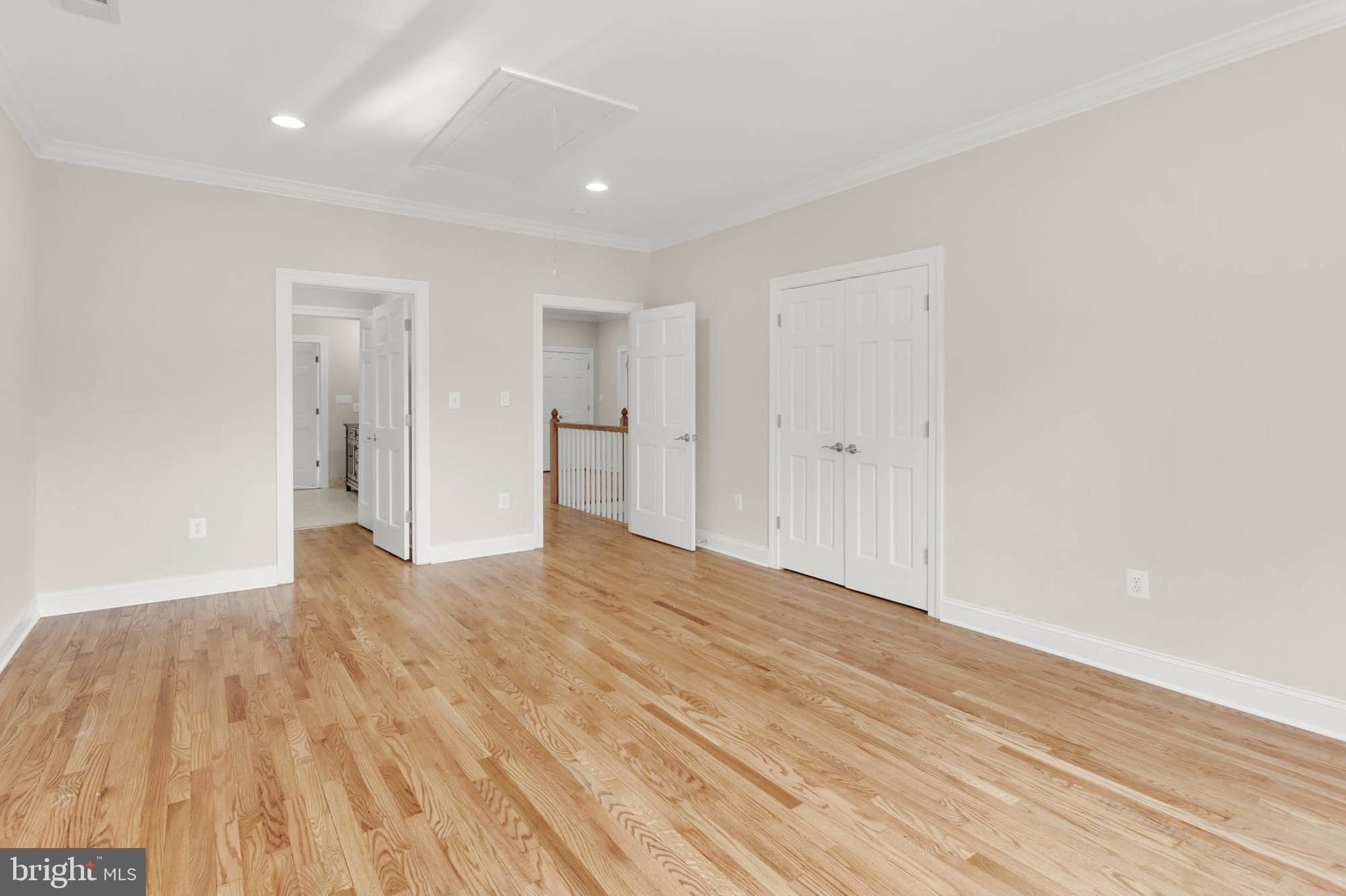 Real estate listing preview #49