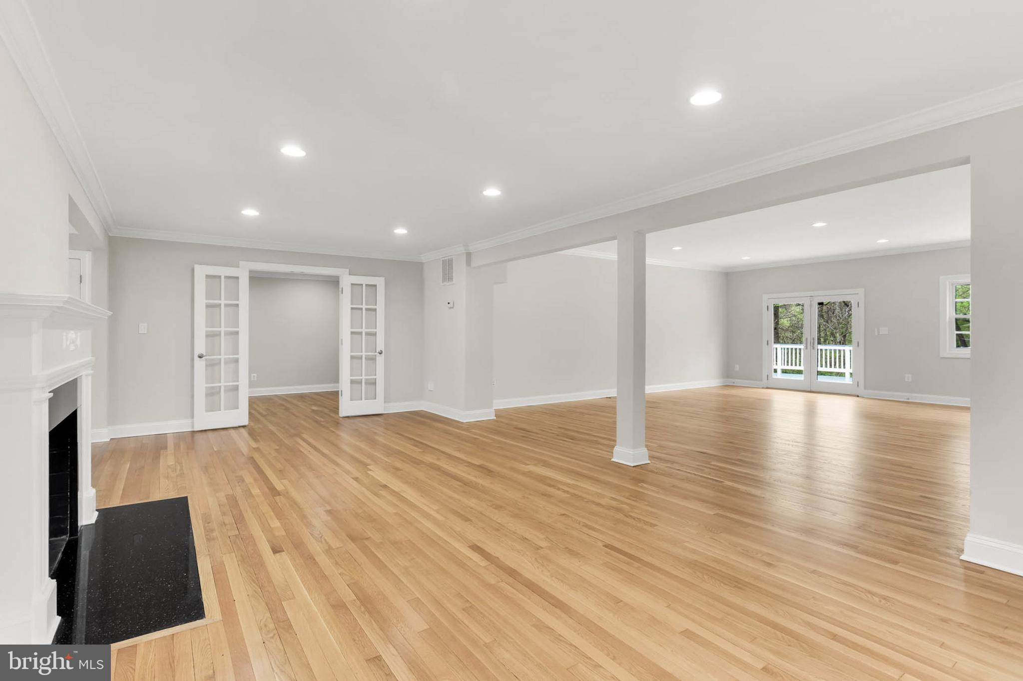 Real estate listing preview #17