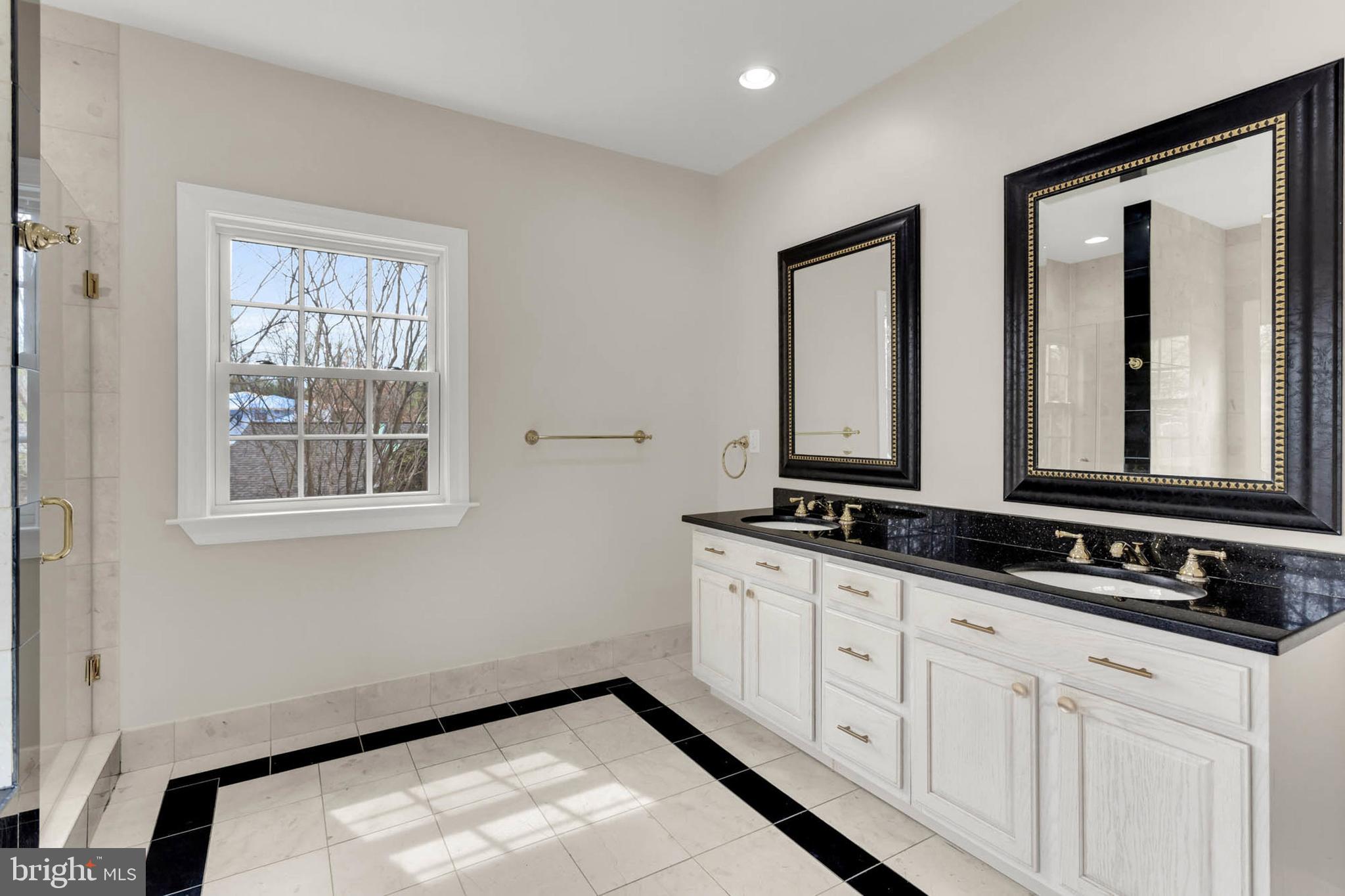 Real estate listing preview #41