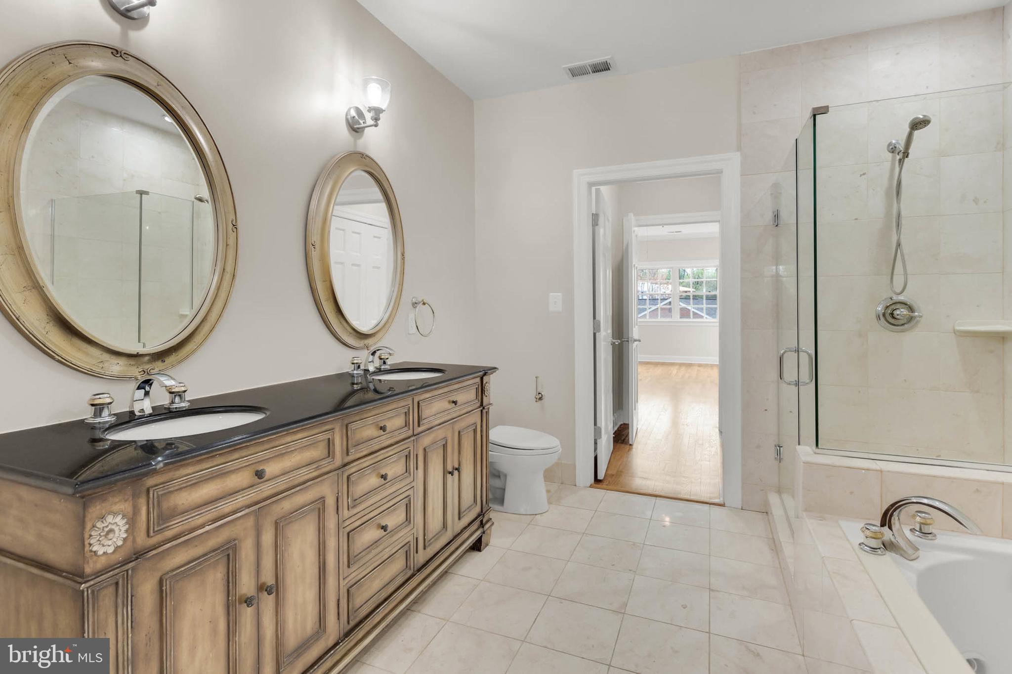 Real estate listing preview #46