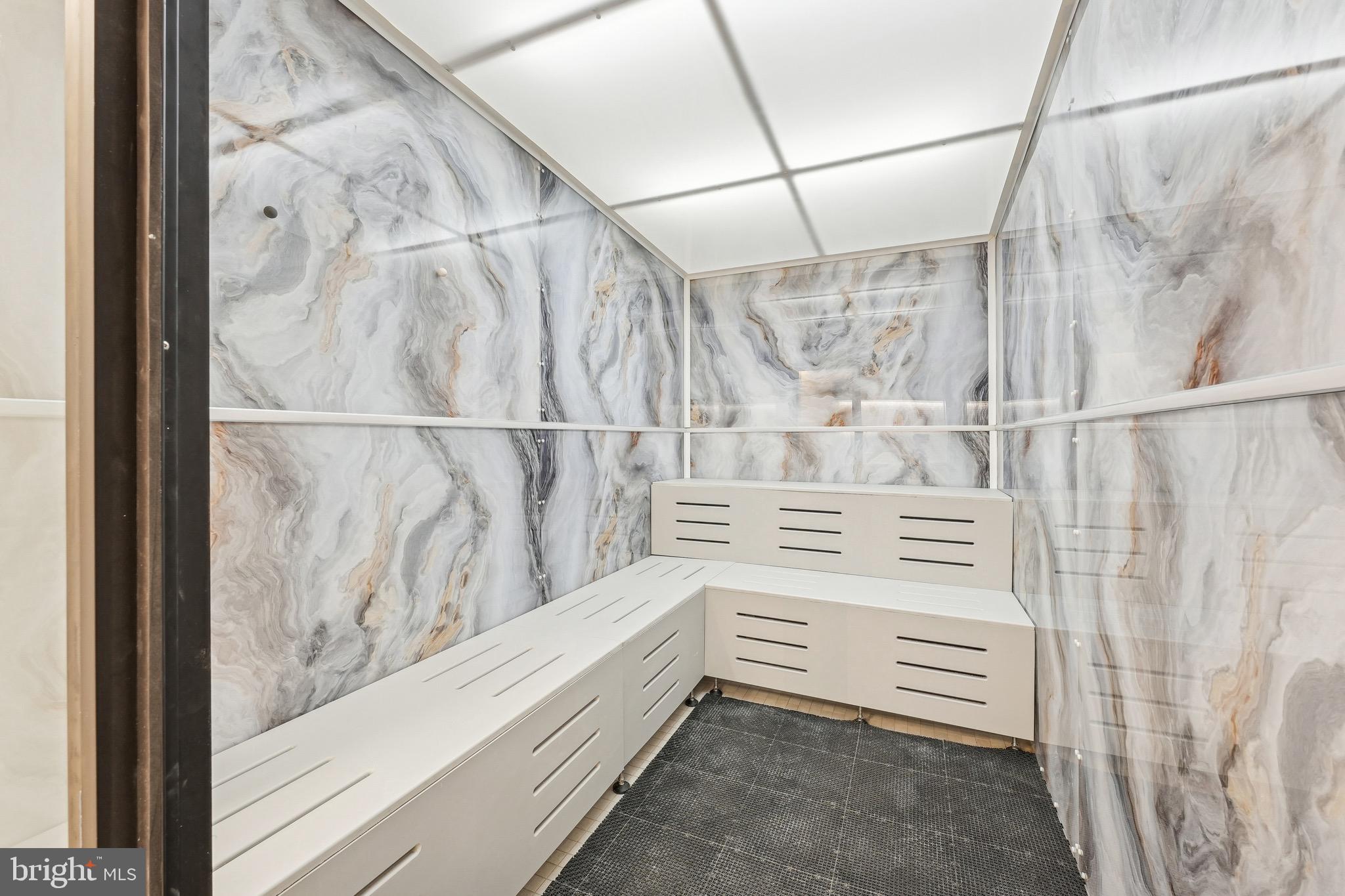 Real estate listing preview #9