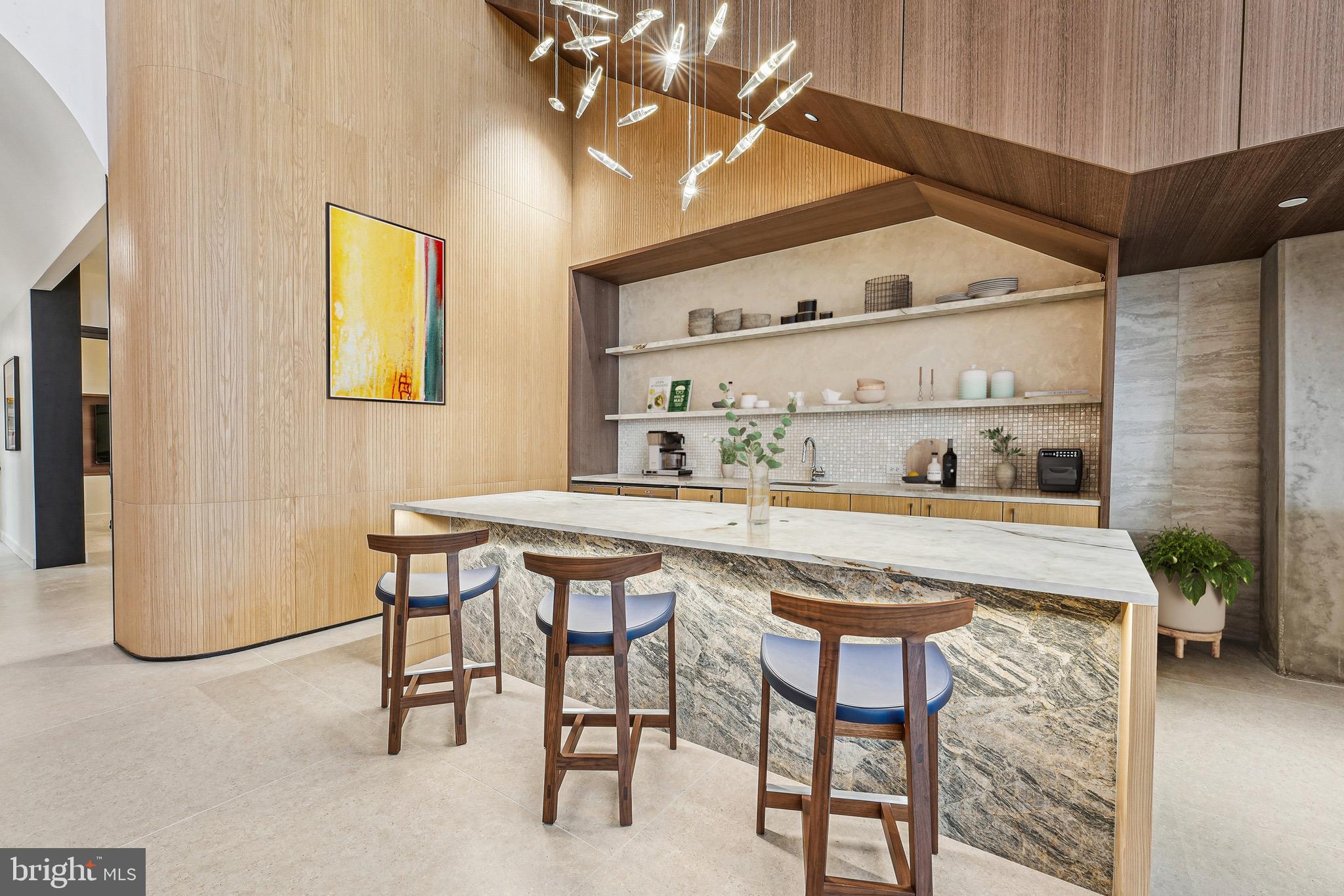 Real estate listing preview #12