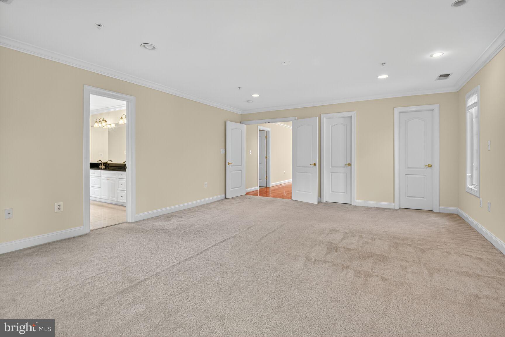 Real estate listing preview #22